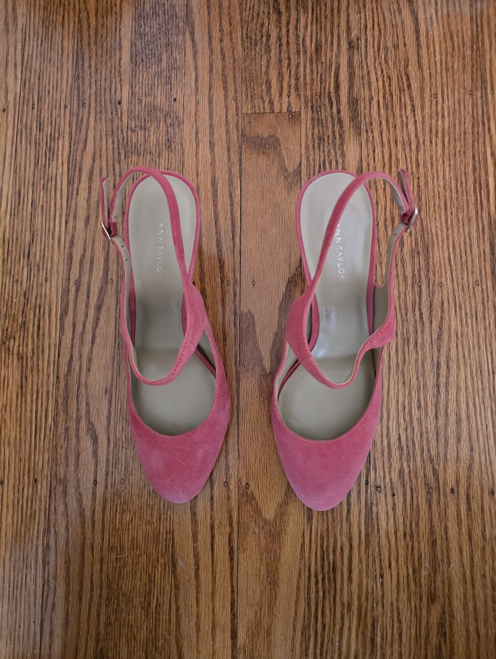 Ann Taylor Suede Heels Pumps Salmon Pink 8